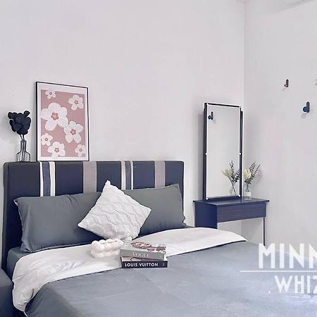 Netizen Near Mrt Couple Balcony Suite #31 Kampong Bukit Dukong Εξωτερικό φωτογραφία