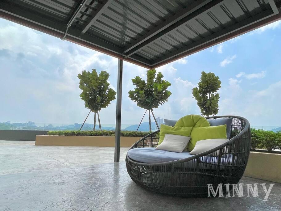 Netizen Near Mrt Couple Balcony Suite #31 Kampong Bukit Dukong Εξωτερικό φωτογραφία